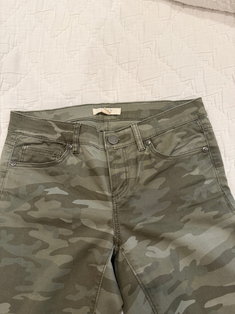LOFT Women’s Camouflage Boyfriend Jeans in Olive Green - Picture 4 of 4